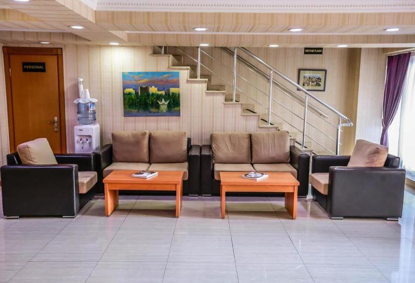 هتل Tourist  Baku