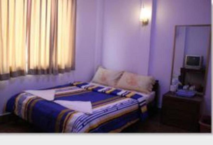 Lucky Ro Hotel & Restaurant