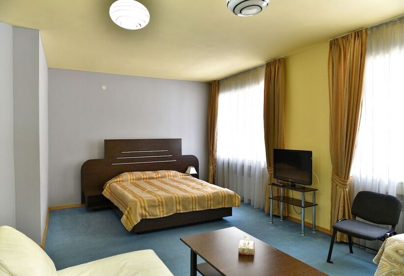 渡假胜地 Greenwood