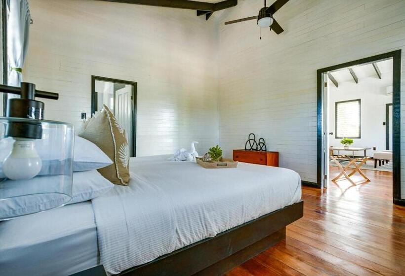 Shaka Caye All Inclusive Resort