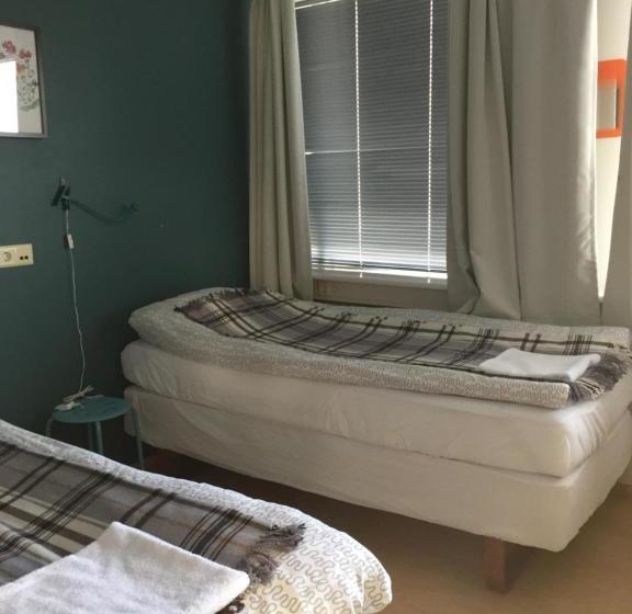 هاستل Síma Apartment