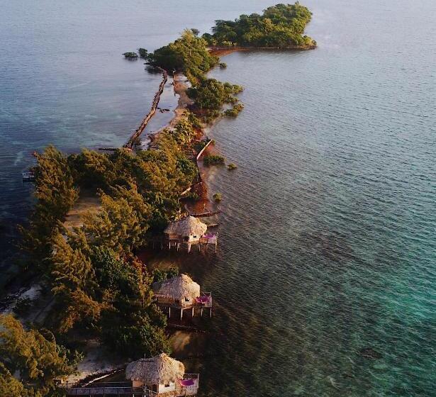 Thatch Caye Resort A Muy'ono Resort