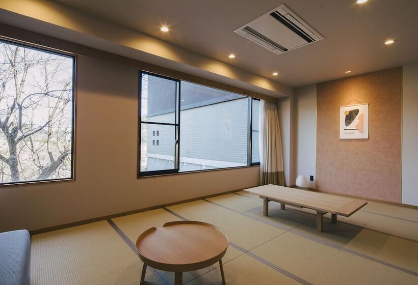 فندق Kazenokuni Iwami Resort & Stays