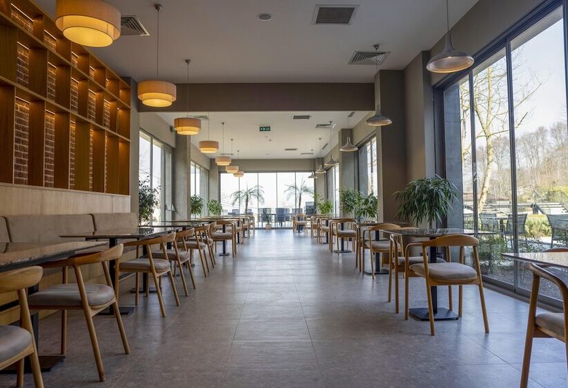 پانسیون Melekona House