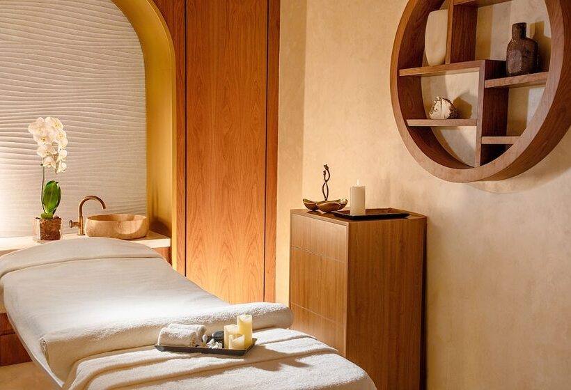 The Biltmore Hotel Villas, Dubai