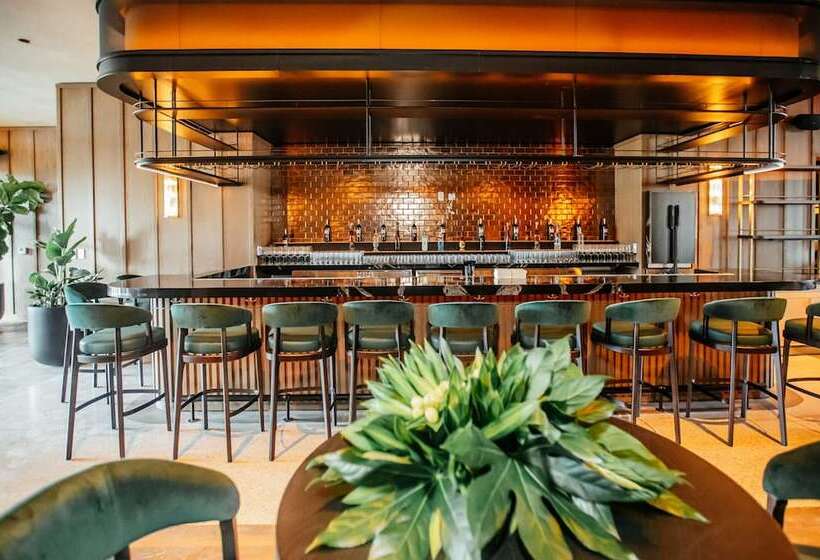 Gale Miami Hotel & Residences