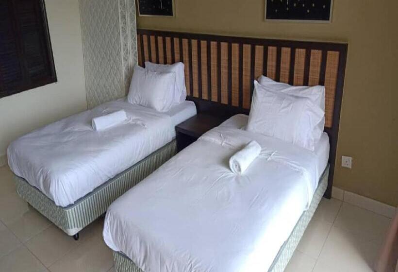 5pax Gold Coast Morib Resort   Banting Sepang Klia Tanjung Sepat