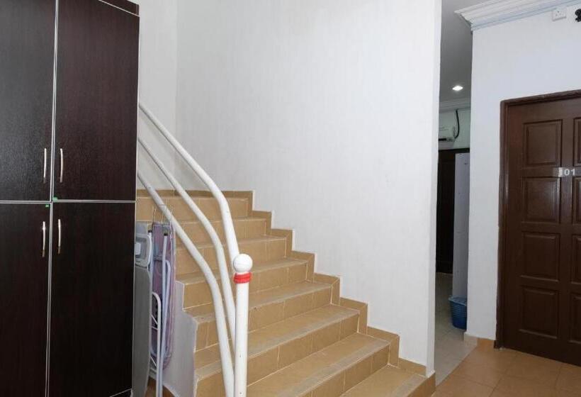 הוסטל De Light Villa