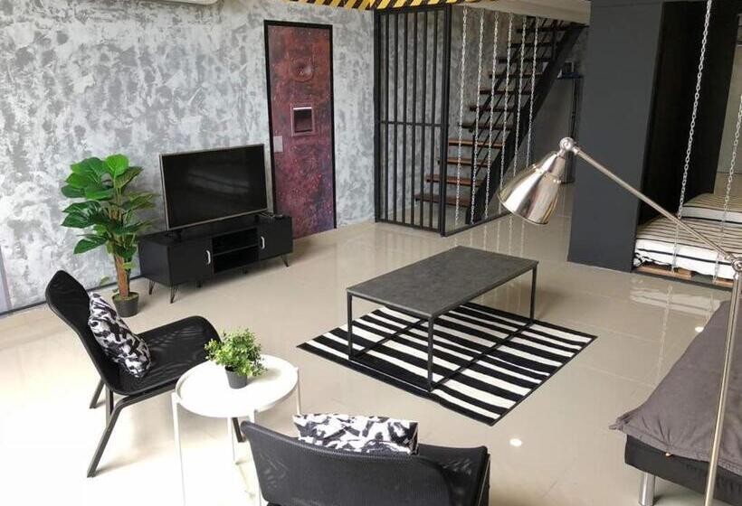 旅馆 Escapade Prison Suites Petaling Jaya