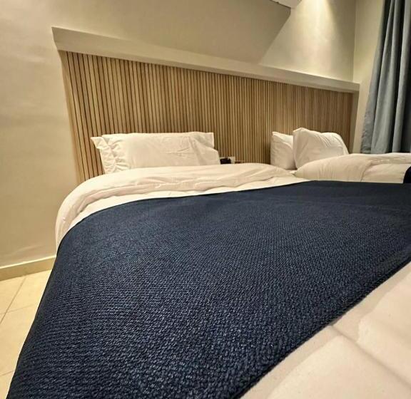 تختخواب و صبحانه Aladnan