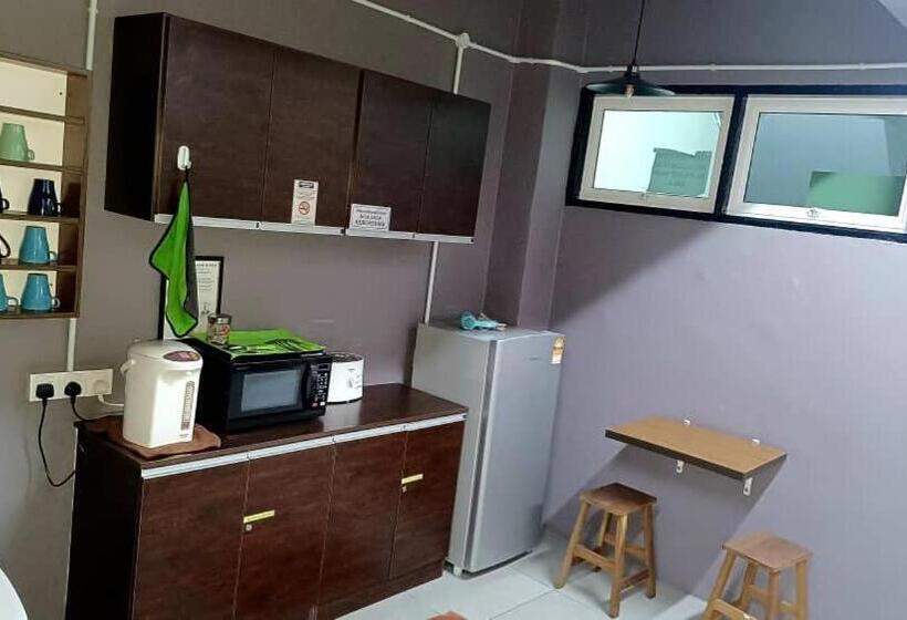 Bricks Cameron Hostel