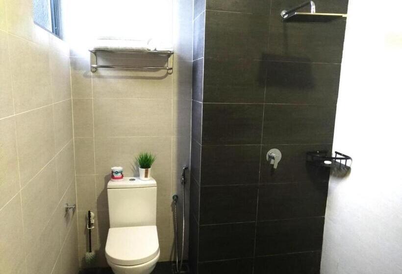 Golden Troika Kota Bharu   2 Bedrooms