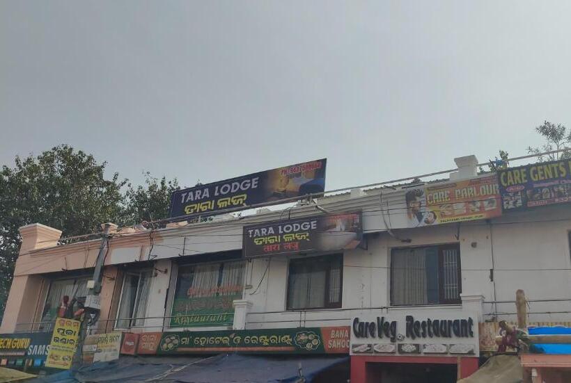 Goroomgo Hotel Tara Lodge Grand Road Near Temple