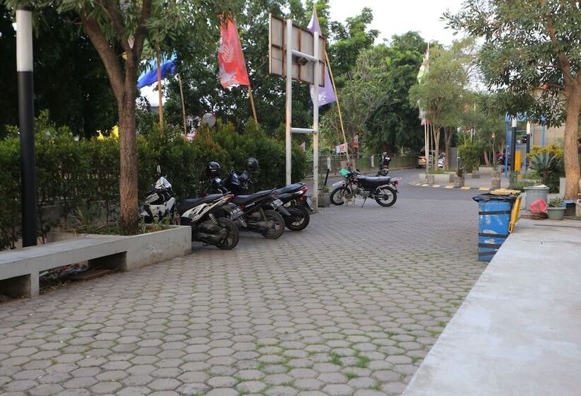 호텔 Capital O 93594 Pelangi Urbano