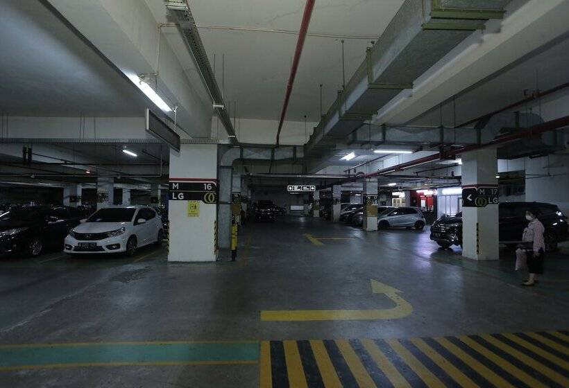 ホテル Capital O 93594 Pelangi Urbano