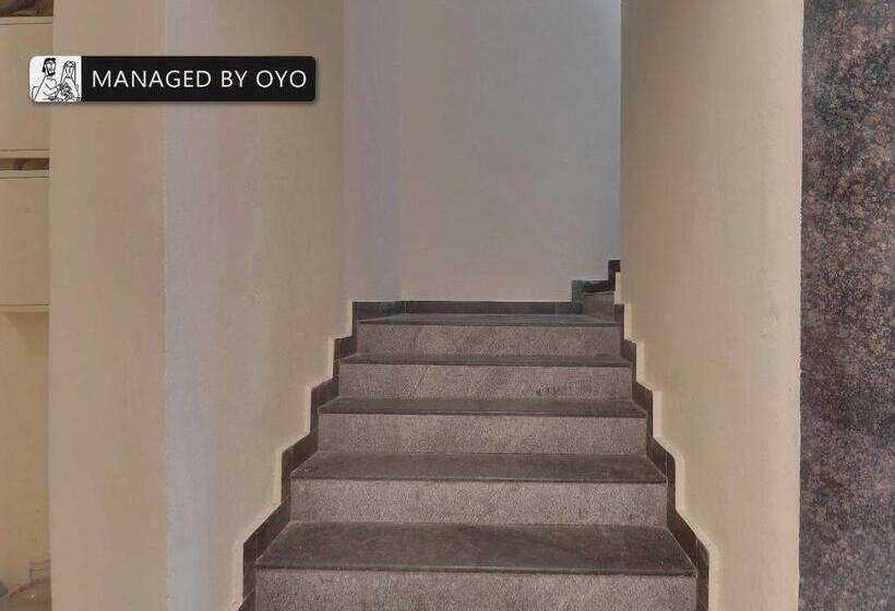 酒店 Super Collection O Malkajgiri Formerly Serene Woods