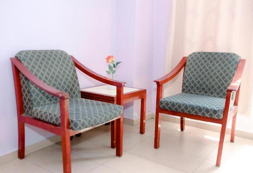 בית מלון כפרי D View Mersing