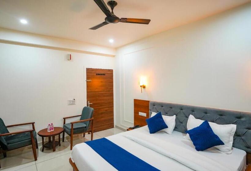 호텔 Kishna Empire