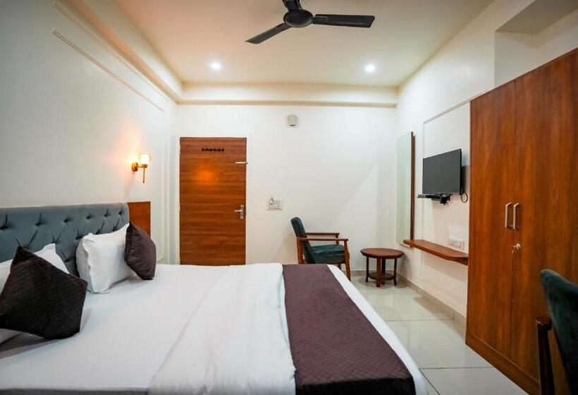 호텔 Kishna Empire