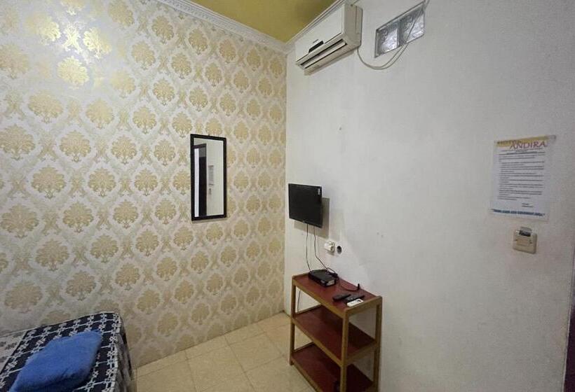 בית מלון כפרי Oyo 93416 Wisma Alam Syariah