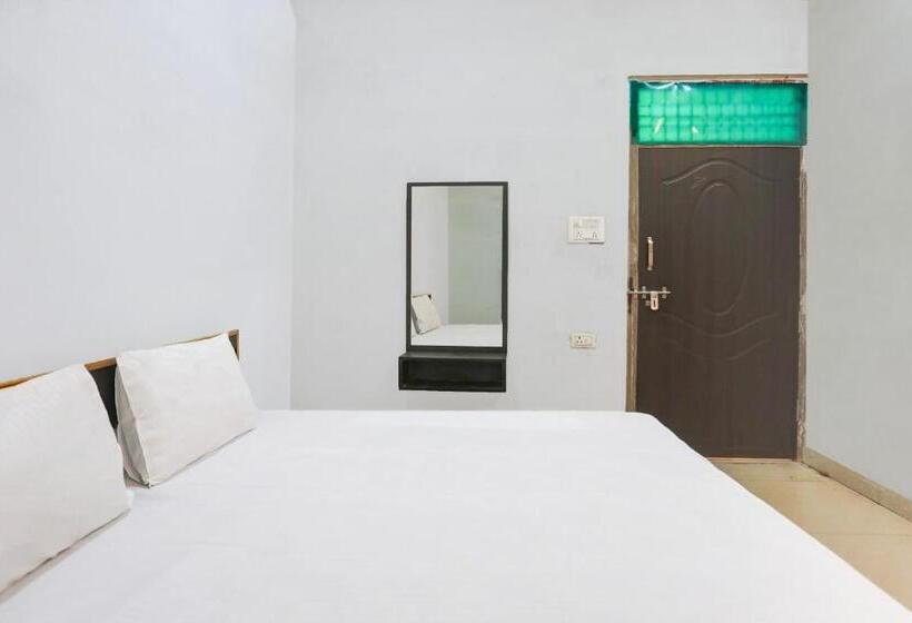 בית מלון כפרי Oyo Muchhad 75