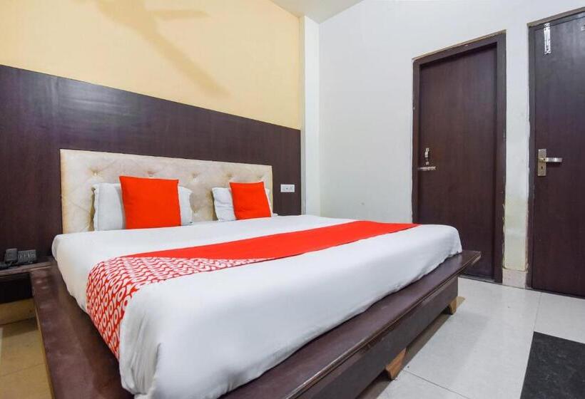 בית מלון כפרי Pearl