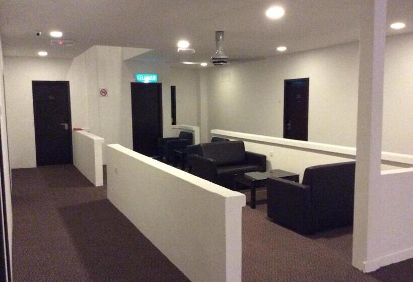 בית מלון כפרי Raub Since 1968