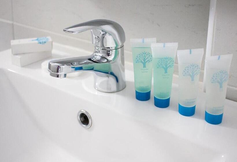 בית מלון כפרי Raub Since 1968