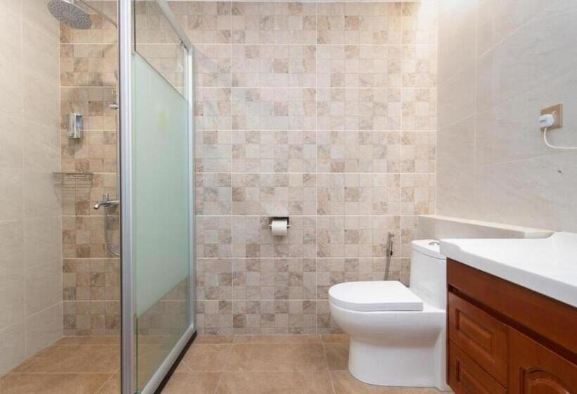 בית מלון כפרי Regent