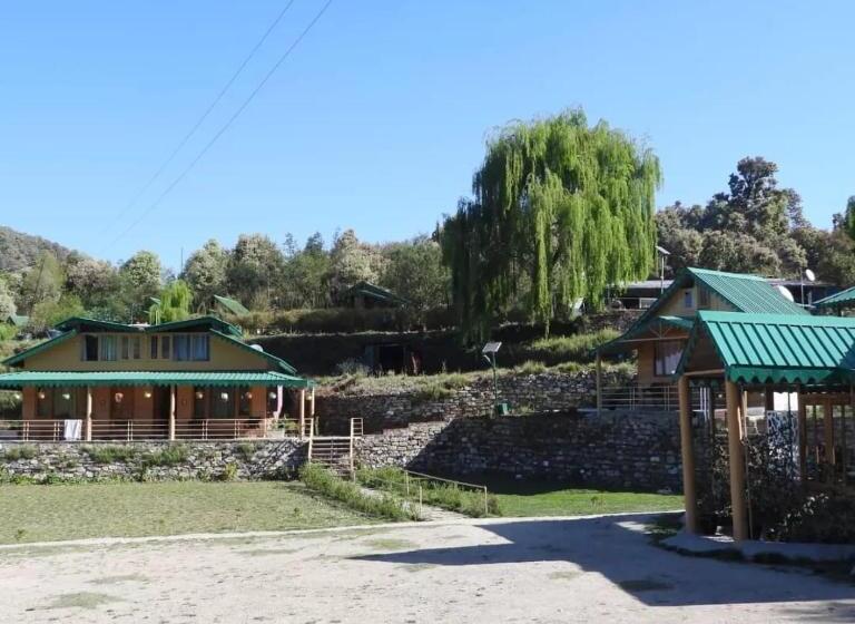 ホテル Silver Cloud Cottages