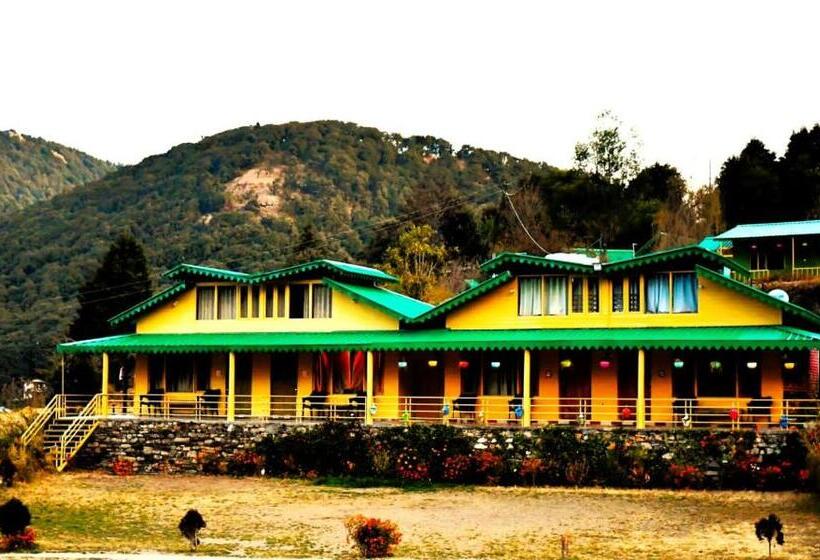 ホテル Silver Cloud Cottages