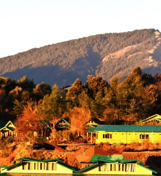 ホテル Silver Cloud Cottages