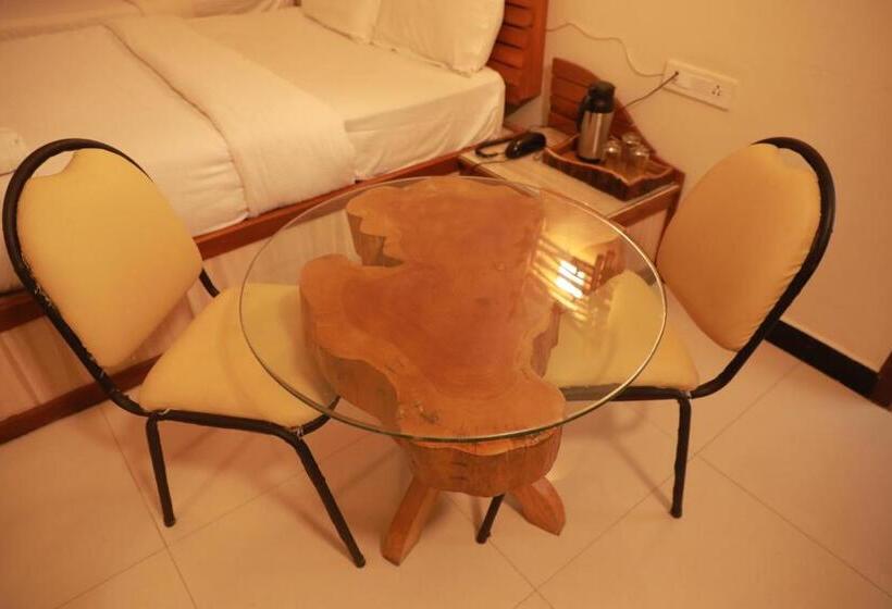 ホテル The Woodlands Residency  Unmarried And Stag Groups Not Allowed