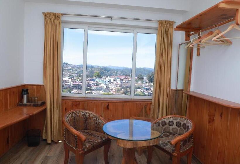 ホテル The Woodlands Residency  Unmarried And Stag Groups Not Allowed