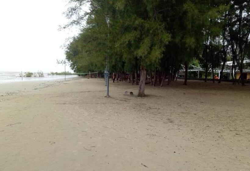 호텔 Zamlan Gold Coast Morib Intl Resort   3 Rooms Apartment