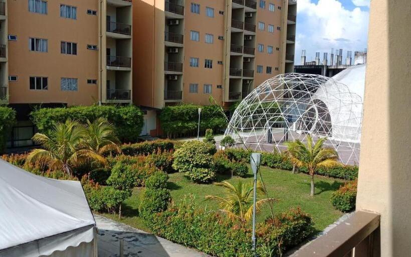 호텔 Zamlan Gold Coast Morib Intl Resort   3 Rooms Apartment