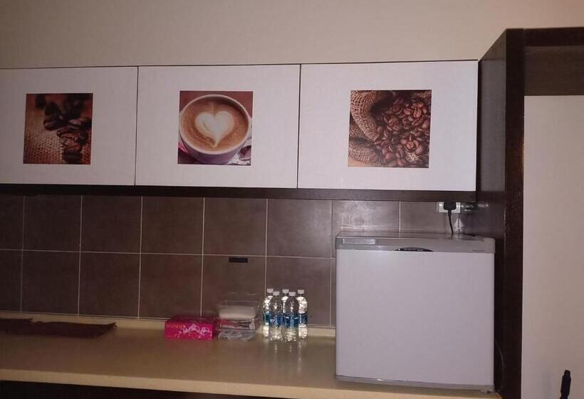 호텔 Zamlan Gold Coast Morib Intl Resort   3 Rooms Apartment