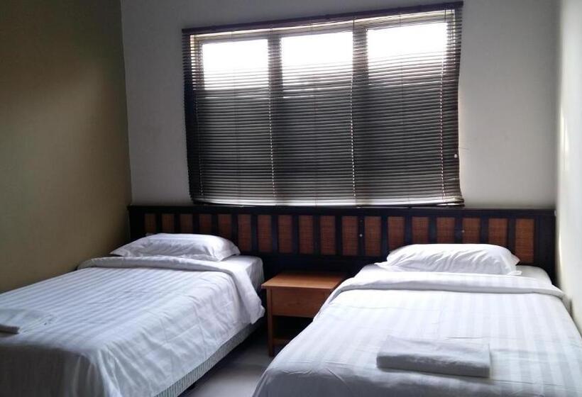 Lala House, Gold Coast Morib Resort