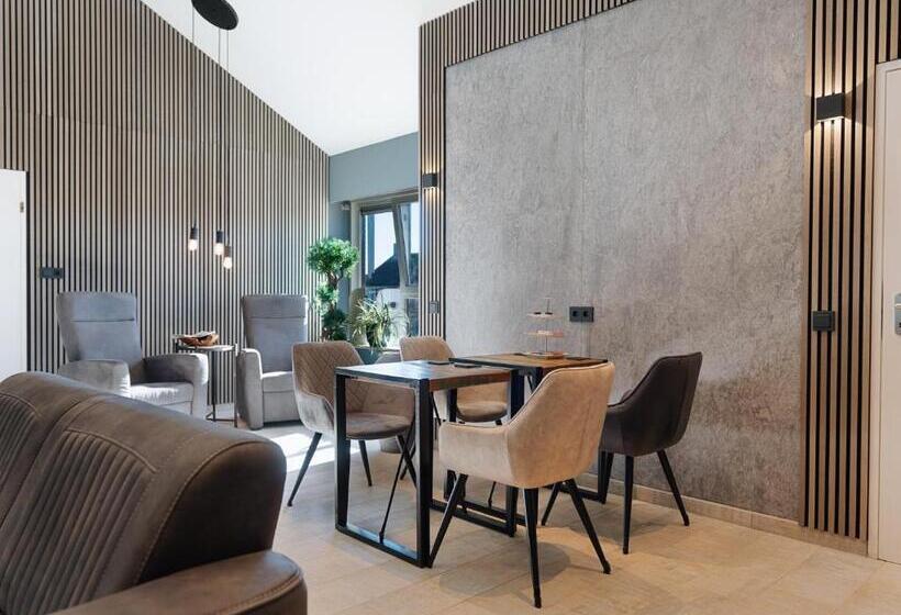 Luxe Kamer Met Jacuzzi Bij B&b Gezond Aan Zee   Toegang Wellnesstuin Meerprijs