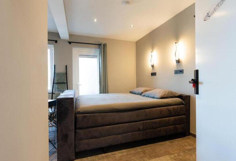 Luxe Kamer Met Jacuzzi Bij B&b Gezond Aan Zee   Toegang Wellnesstuin Meerprijs