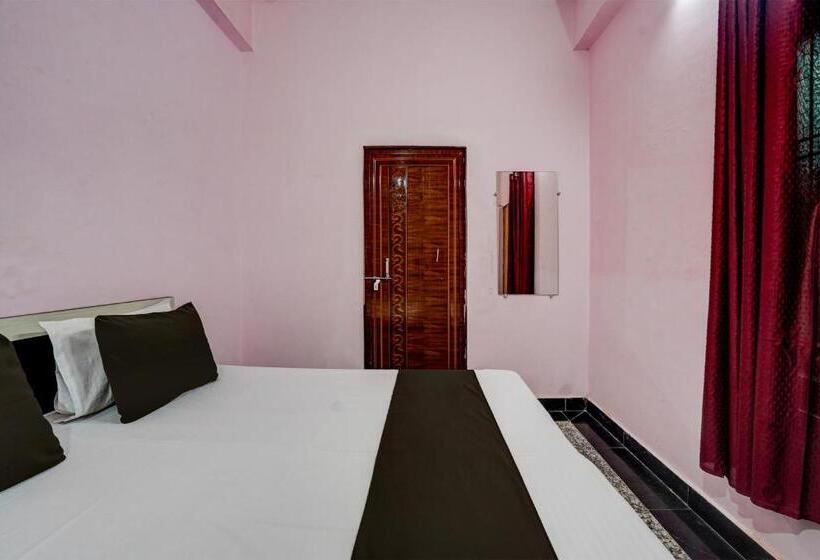 Oyo Flagship Hotel Radhe Inn