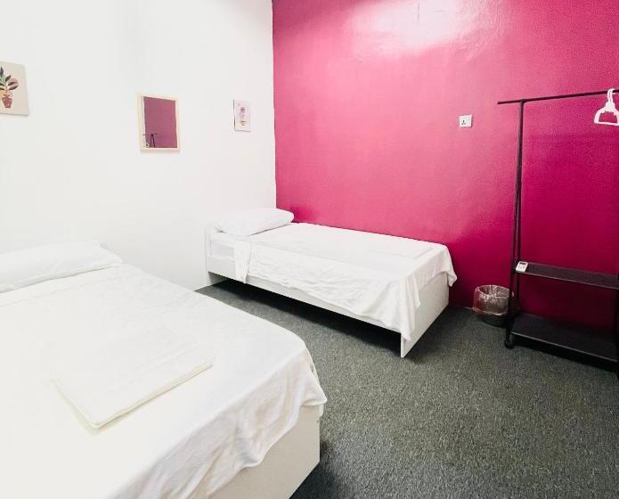 פנסיון Ak Greenrise Meru