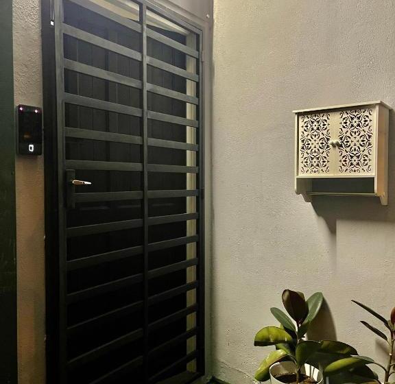 פנסיון Ak Greenrise Meru