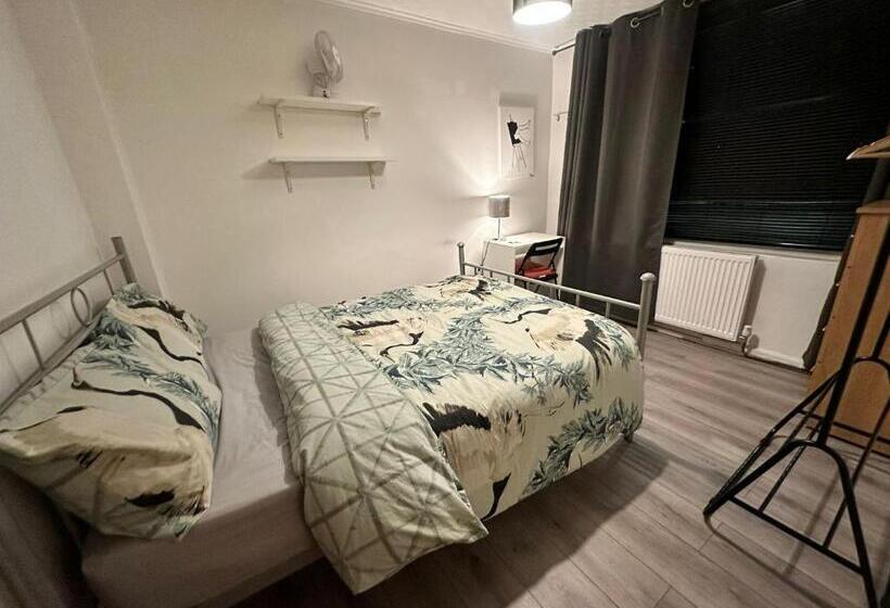 펜션 Bishops House R1