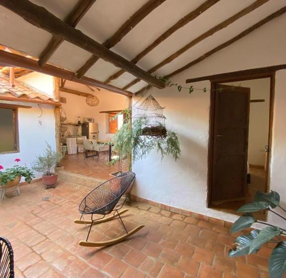 پانسیون Casa Prana