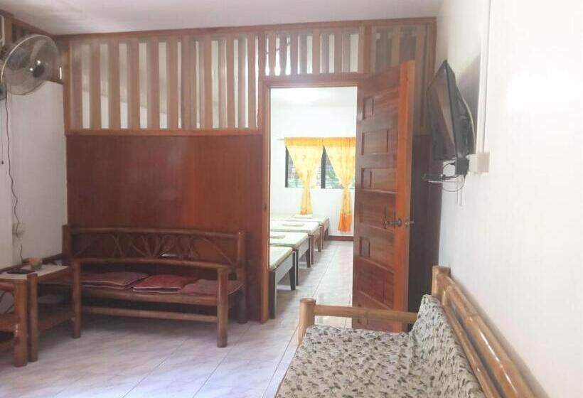 پانسیون Felipa Beach Residence   Ilang Ilang