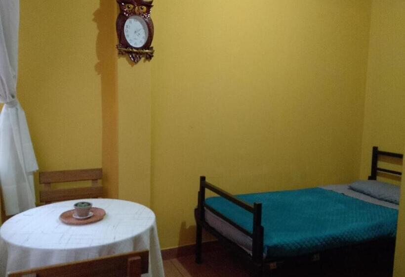 پانسیون Hostal S.pacha