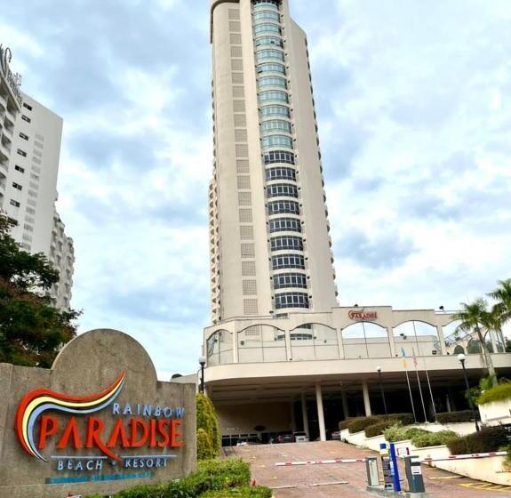 פנסיון Seaview Deluxe@rainbow Paradise Tg Bungah 4 6pax