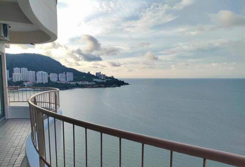 بنسيون Seaview Deluxe@rainbow Paradise Tg Bungah 4 6pax