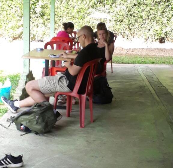 פנסיון Tahan Guest House